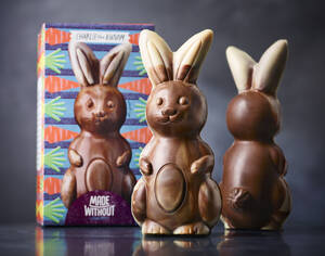 marksandspencer_VELIKONOCE23_Made Without Dairy_29210800_produktove foto_vegansky cokoladovy zajicek Charlie_249Kc.jpg
